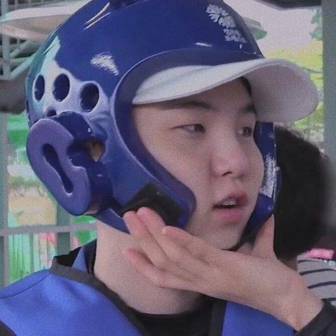 cutcalz's tweet photo. @GOTHDOYEON https://t.co/e6UWxuHu5S