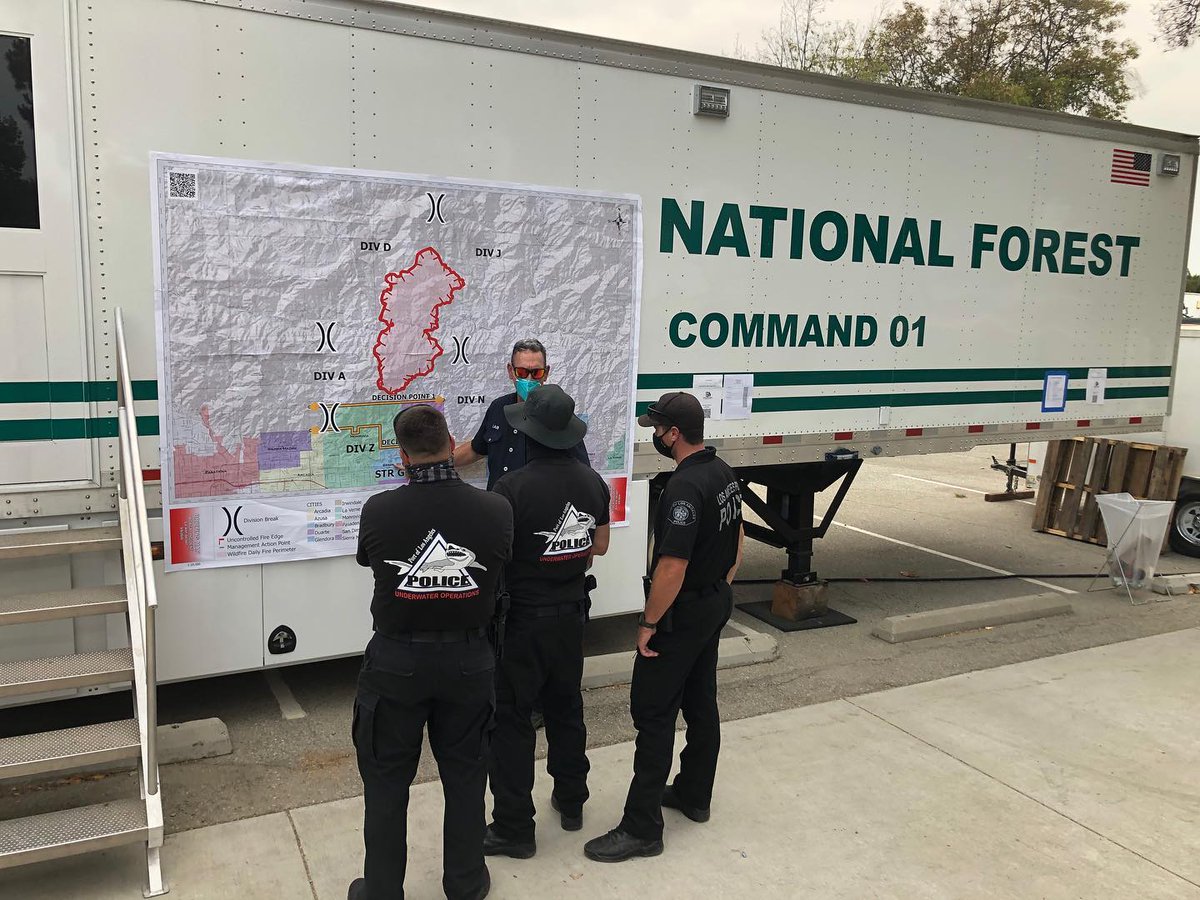 Agency Assist: <a href="/LAPortPolice/">LA Port Police</a> sent its Drone Detection Team to Angeles National Forest to assist <a href="/LACoFDPIO/">L.A. County Fire Department</a> with the #BobcatFire. #lacountyfd #droneoperations #UAS