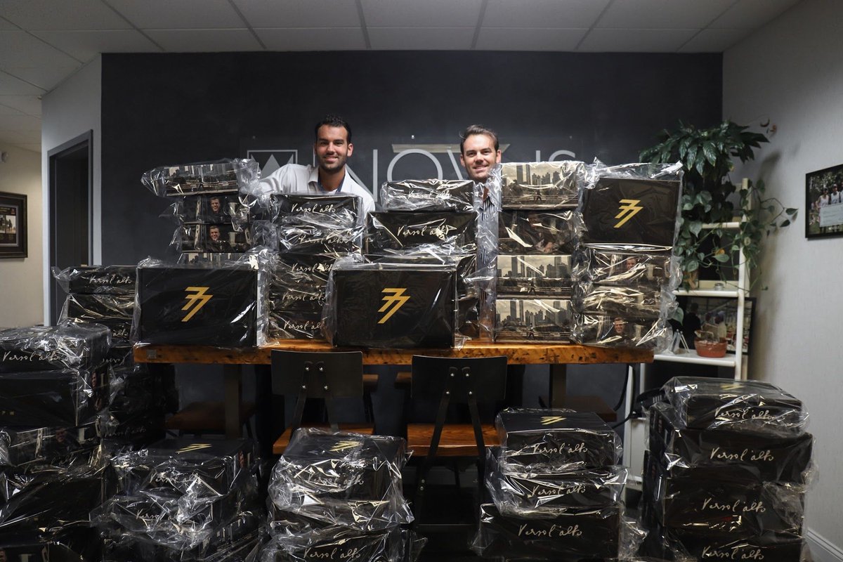novusclothingco's tweet photo. Stacking boxes TO THE HEIGHTS.
.
.
.
.
.
.
#harrisonbutker #customapparel #customclothing #boxbranding #creativebranding #packaging #custompackaging #custombranding #claimyourcrown #tothehieghts https://t.co/A5KKTSFyJ2