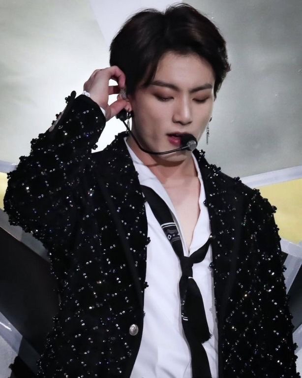 jungkook soft but as you scroll down he gets sexier - a thread: