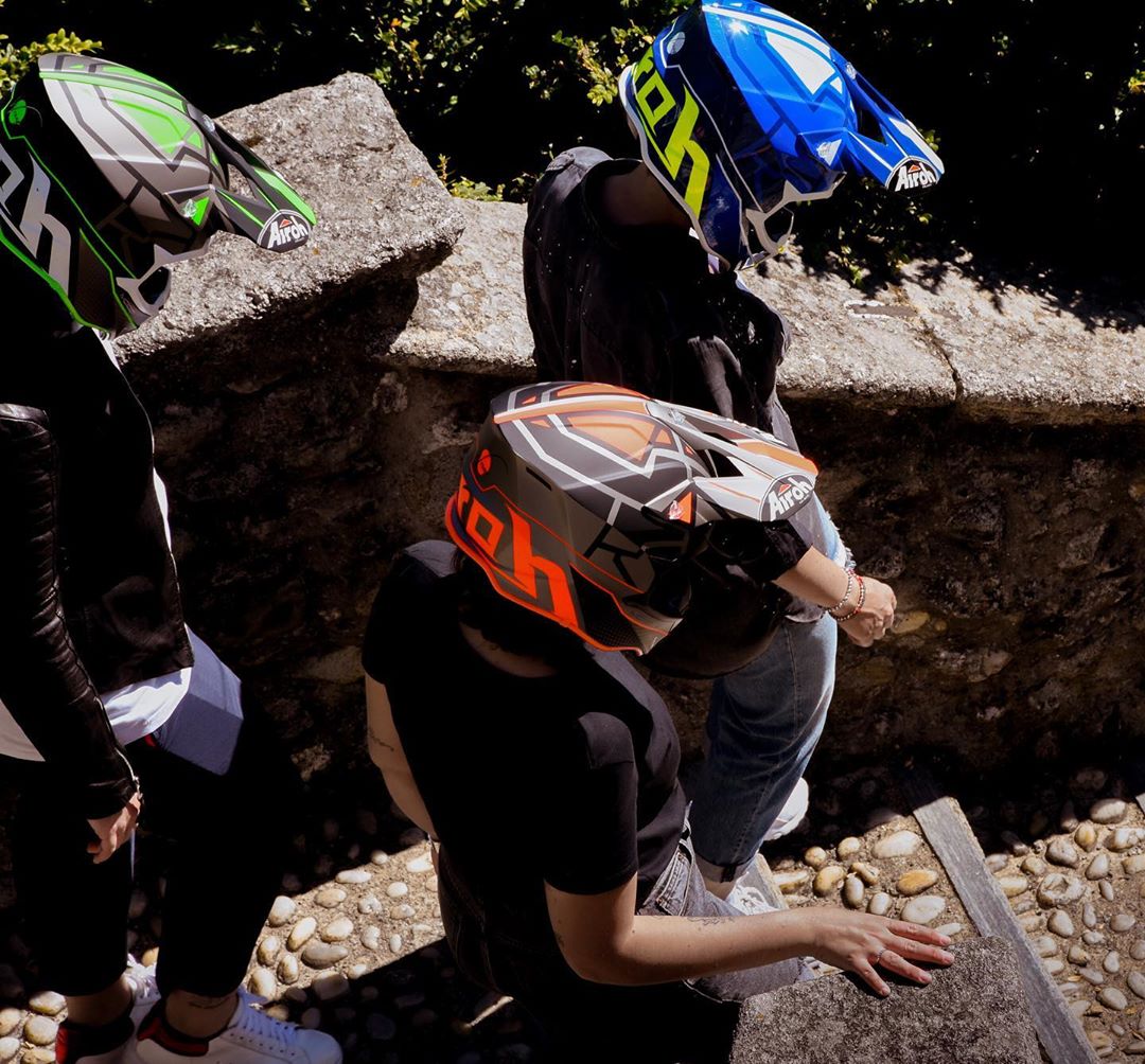 AirohHelmet's tweet photo. C’mom, WRAAP the world.
#2021airoh #airohhelmet #rideon #wraap #helmetdesign #airohelmet #three #airohwraap #offroad #lovers #airohhelmets #newcollection https://t.co/W7h0slzVTC