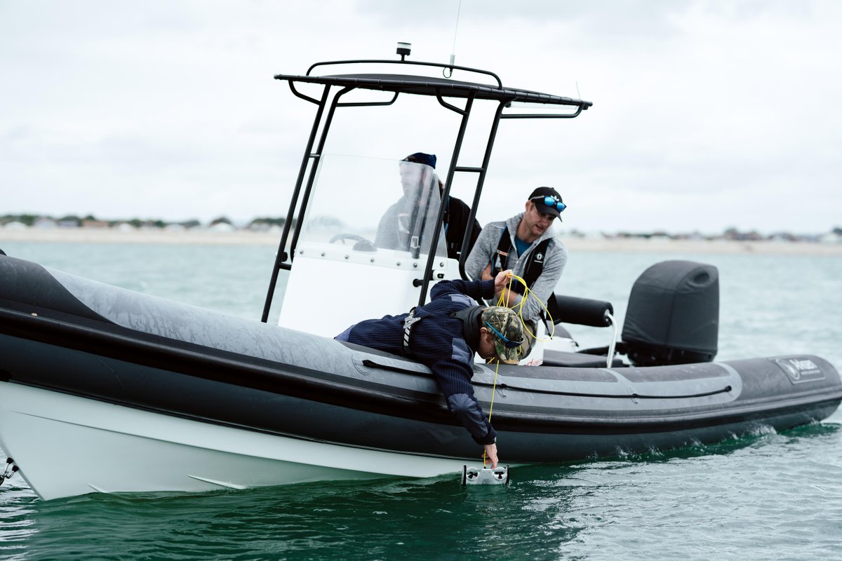 In late August this year, the Arksen Foundation teamed up with research fellows, Dr Chris Yesson &amp; <a href="/Stephen_D_Long/">Stephen Long</a> from the Zoological Society of London, to survey the presence of kelp along the south coast of England. bit.ly/35m1BJG #HelpOurKelp <a href="/ZSLMarine/">ZSLMarine</a>