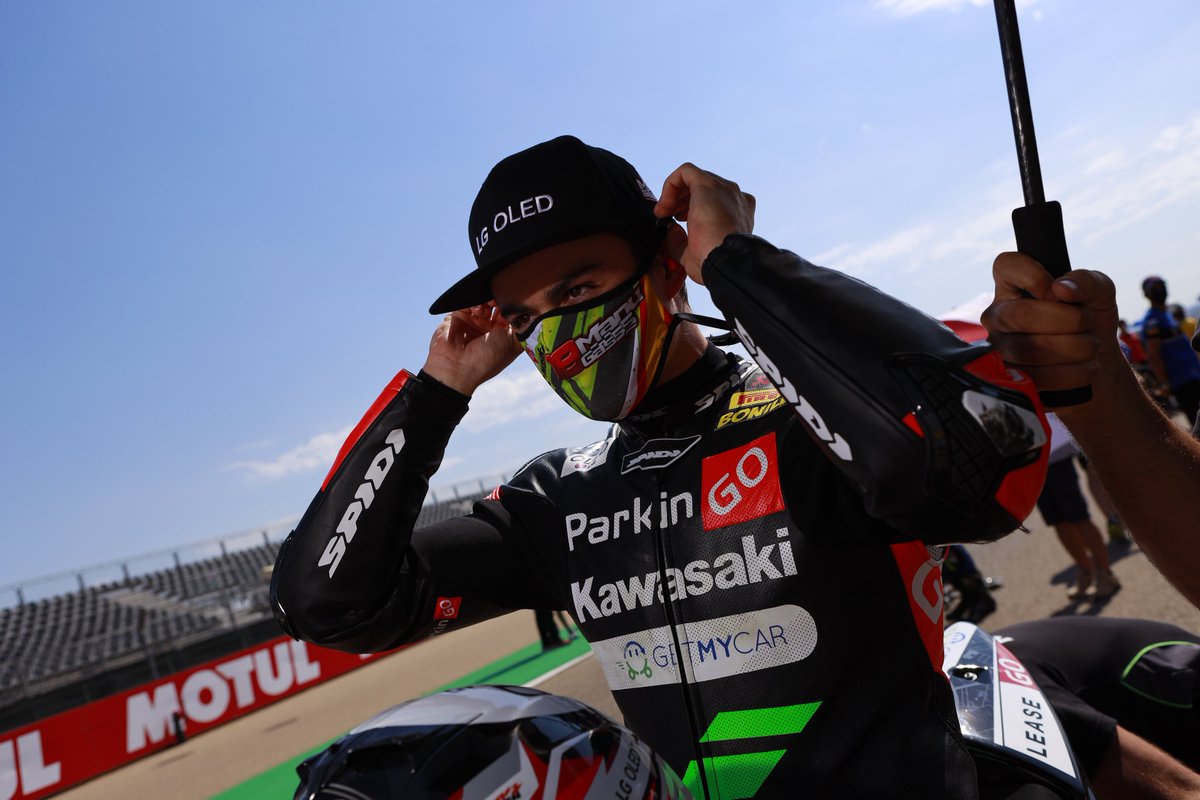 18ManuGonzalez's tweet photo. Looking to the objective, with eyes of fire 👀🔥😈 
#concentration #grid #eyes #fire #objetive #Worldssp #Manugasss https://t.co/zZwPGlv8Ei