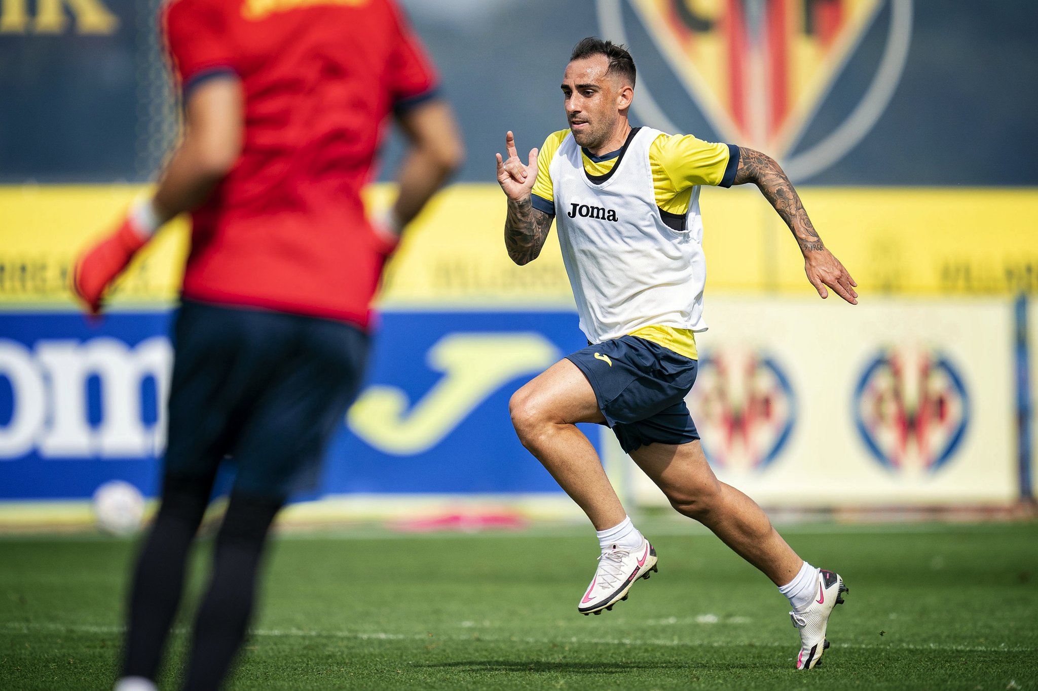 Alcácer en un entrenamiento (Fuente: Villarreal CF)