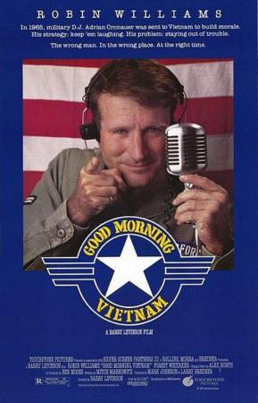LaPosilga_'s tweet photo. Hoy les compartimos una película del año 1987, protagonizada por Robin Williams. "Good Morning Vietnam" cuenta la historia de un locutor de radio en Saigon, ciudad dominada por el bando americano, que intentaba animar a los soldados durante el conflicto. Disfruten! https://t.co/Boq1ltZGYd
