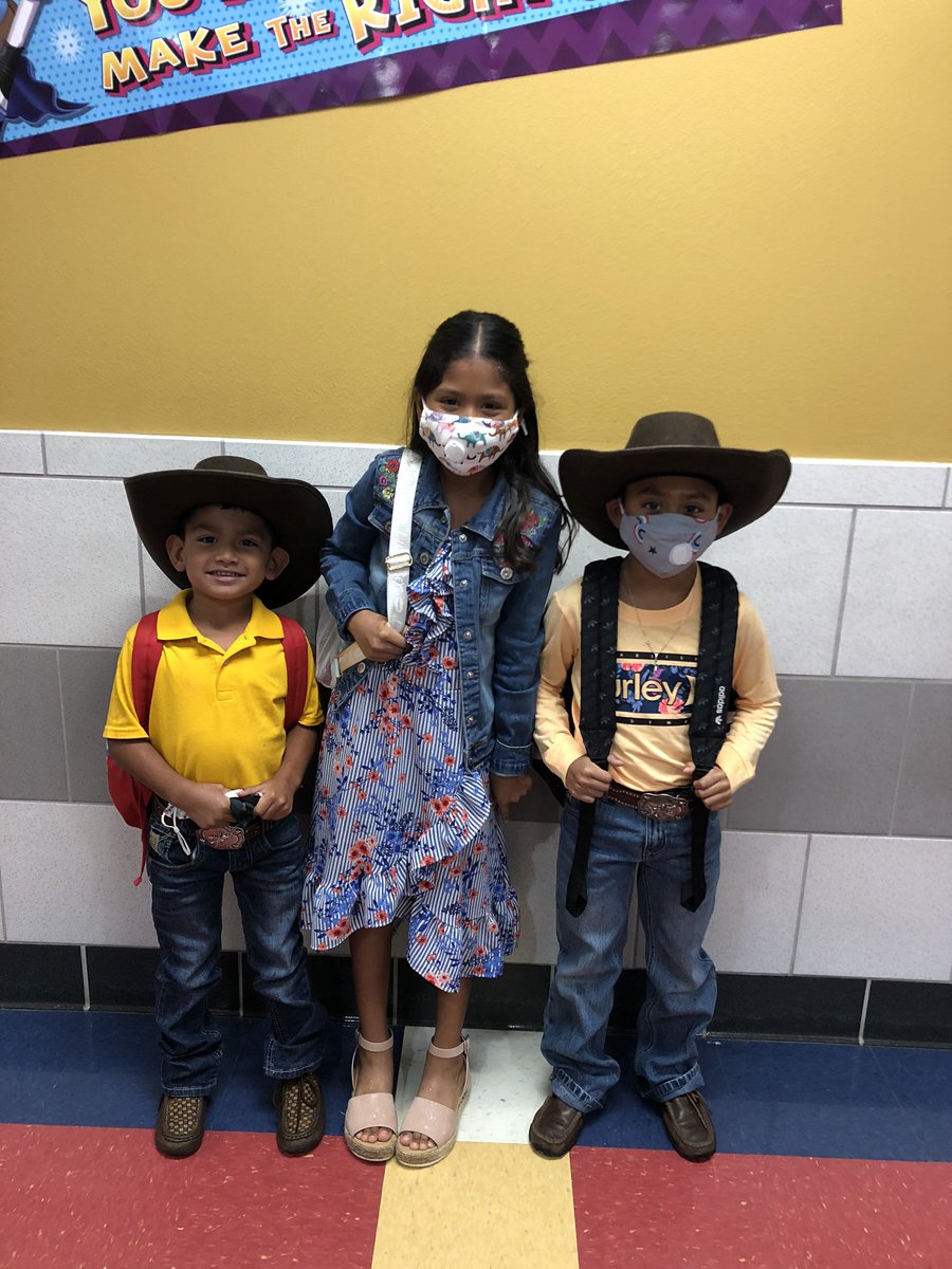 Bradford Elementary tweet media