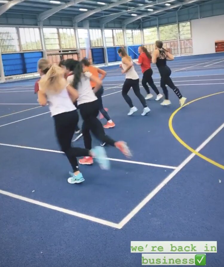 bgsnetball's tweet photo. Fantastic to have the seniors back in training this afternoon - an explosive session exploring each others limits and working on quick release of ball! Great work ladies, exciting times ahead πππΌπͺπΌ #bgsnetballfamily https://t.co/ebjPG3xh48