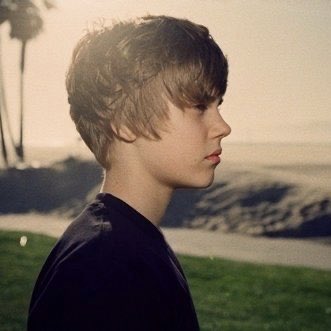 Justin66257104's tweet photo. Por quanto tempo eu dormi??? https://t.co/pgWUfoUejo