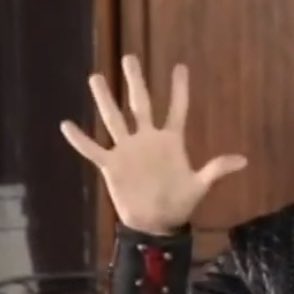 pls do not contact me for the next 3-5 business days i will be too busy crying into my pillow