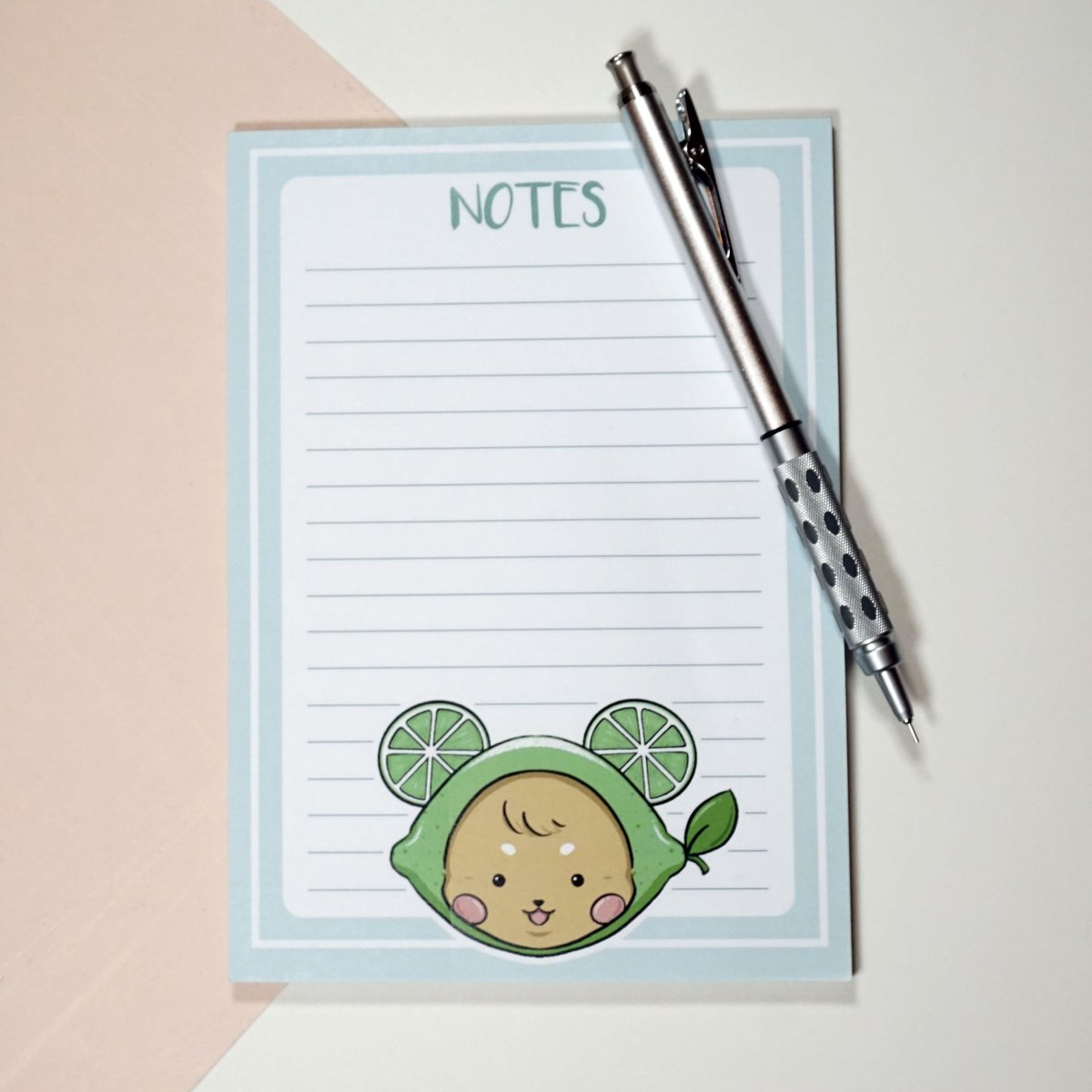 TheRobinGrace's tweet photo. I love this cutie!
These notepads are 5x7 inches and have 50 pages!! :D
Photo by: @thescriptery
.
.
.
#animalfruit #fruitanimals #kawaiicollection #limebear #kawaiilime #fruitbear #robinskawaiicorner #digitalillustration #procreate #notepads #stationarydesign https://t.co/NwPPx6DI58