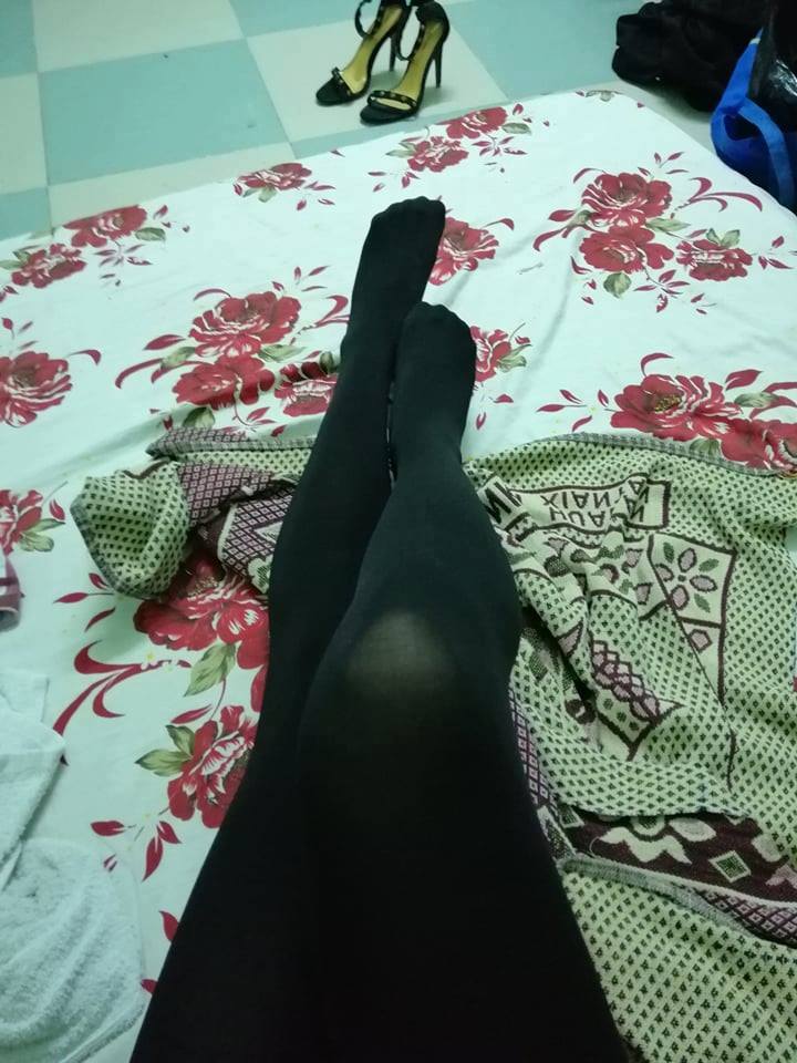Nightmare9x9x's tweet photo. Stockings and pantyhose
#SissySlut 
#crossdresser https://t.co/VV5OtZ2JcB