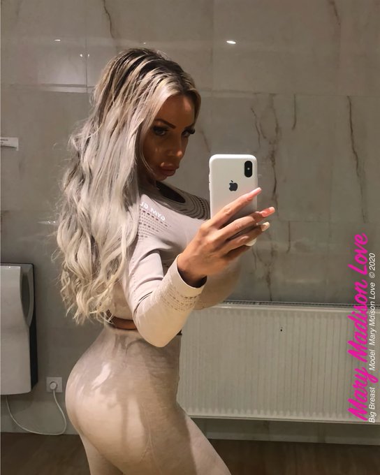 🌸G🏀🏀d evening everyone 😊 #pic #beautiful #instalike #instagram #instagood https://t.co/SysiVvt3Aq<a href="/tag/pic"class="tags">#pic</a><a href="/tag/beautiful"class="tags">#beautiful</a><a href="/tag/instalike"class="tags">#instalike</a><a href="/tag/instagood"class="tags"><span>#instagood</span></a><a href="/tag/instagram"class="tags"><span>#instagram</span></a>