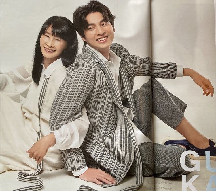 now when he smiles.....its safe to say there's no other word to describe him except beautiful. mew wasn't wrong about how he reminds him of a sunflower because when gulf smiles genuinely, his entire face lifts up like bread and everything about him (and the world) just softens.