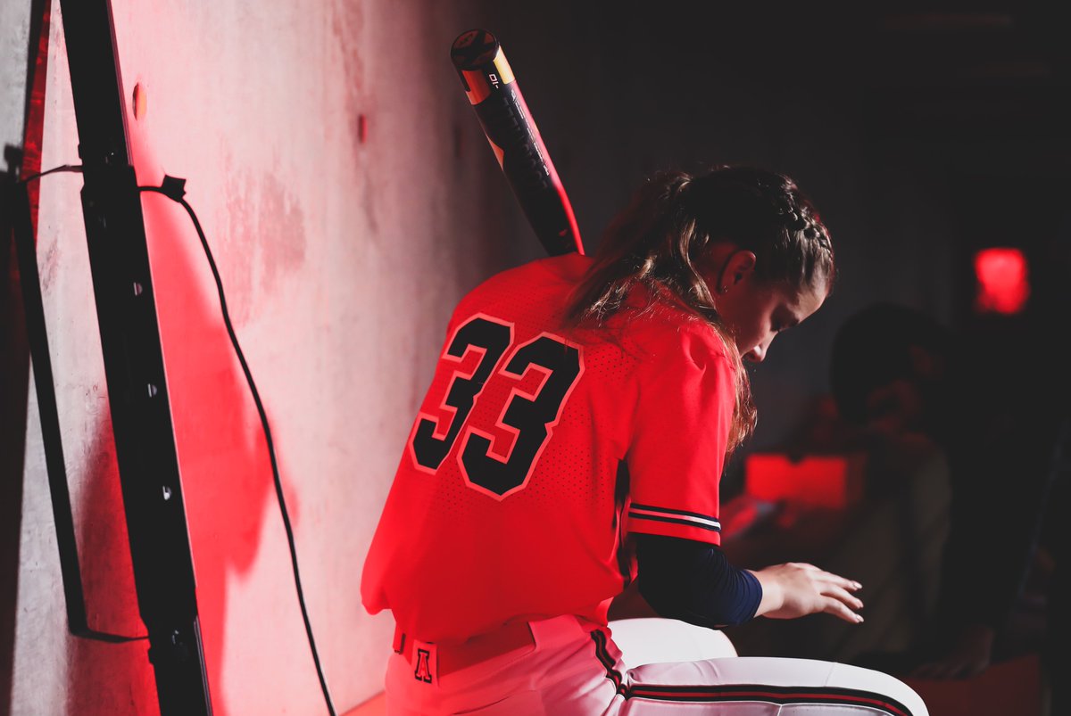 ArizonaSoftball's tweet image. 𝟐𝟎𝟐𝟎 𝐒𝐞𝐚𝐬𝐨𝐧 𝐒𝐧𝐚𝐩𝐬𝐡𝐨𝐭 » 𝐈𝐬𝐚𝐛𝐞𝐥𝐥𝐚 𝐃𝐚𝐲𝐭𝐨𝐧

• Led the team with 10 steals, the most by a UA freshman since 2012 despite the abbreviated season
• Was 1 of 4 players in the Pac-12 to steal 10+ bases without being caught
• Hit .302 with a homer vs. WMU