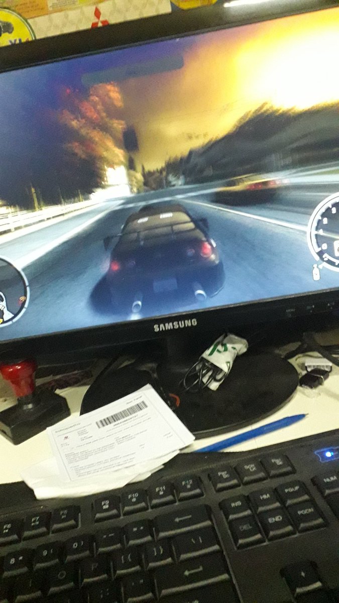 GanbaBarry's tweet photo. Untuk kesekian kalinya namatin game ini wkwkwwkw https://t.co/XsKZ3uyPIO