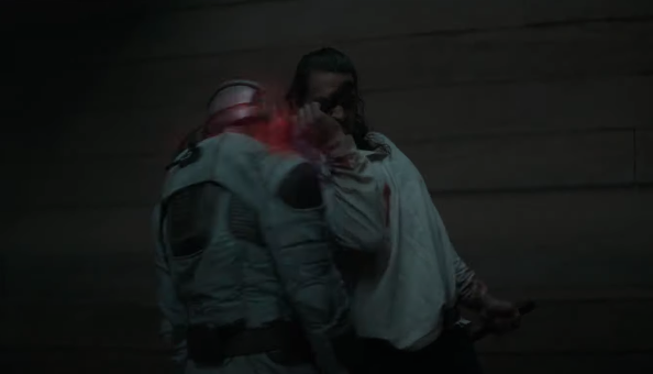 La bataille nocturne d'Arrakeen semble visuellement très impressionnante. Comme dans le roman, on remarque les troupes d'élites Sardaukar portant les armures des Harkonnen !