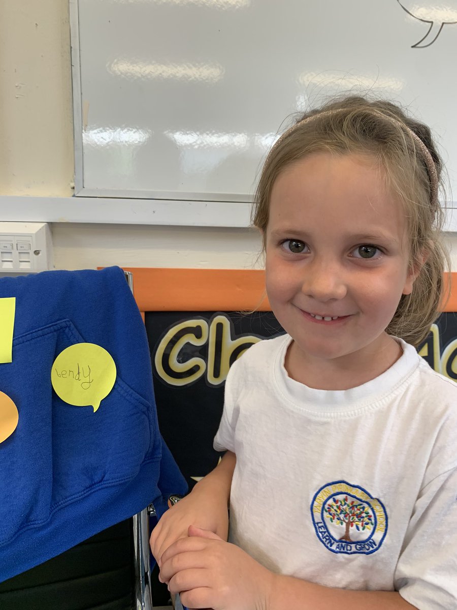 TarvinPrimary's tweet photo. Potter class have enjoyed exploring the classroom using adjectives to describe different materials. #TeamTarvin #PotterClass #TarvinScience https://t.co/asVxqNJDG2