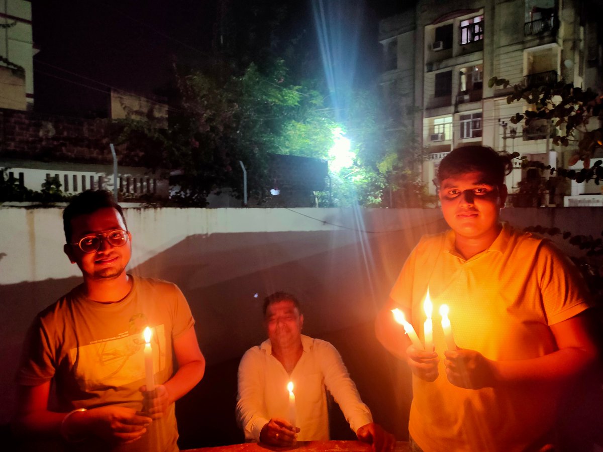 self_anurag's tweet image. #9Baje9MinuteIndia
#BiharBerojgarBadloSarkar