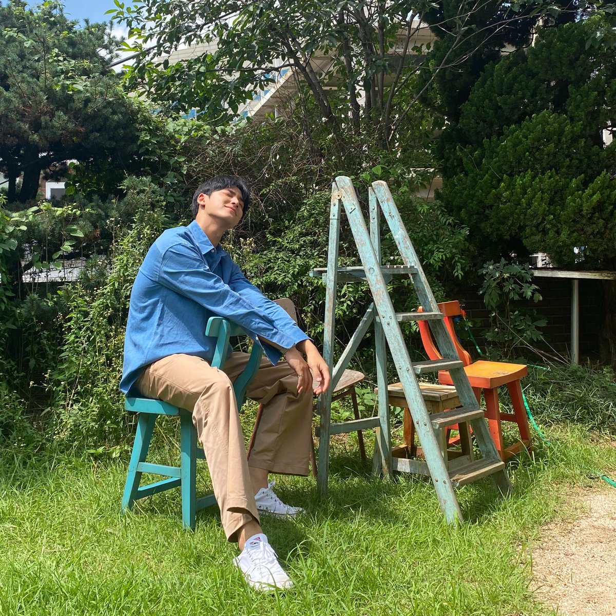 gyuldaengie’s > yall scary as fuck > stop shouting pls > why do u guys wanna fight mingyu everytime he breathes> “anyway mingyu monster cock” > doesnt deal with bullshit > is a bad bitch but at the end of the day cries bec mingyu > u guys hate aji with a passion