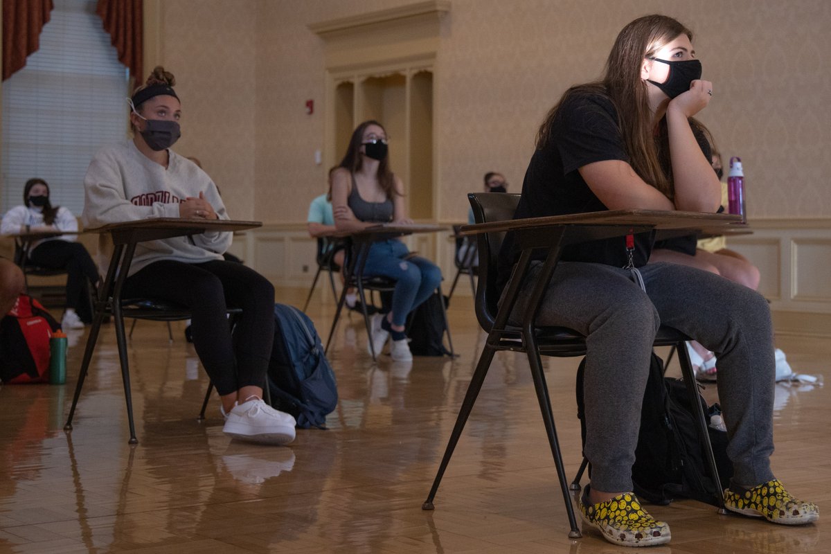 suny_cortland's tweet photo. First-year students attended a COR 101 class this morning in Jacobus Lounge. SUNY Cortland is using non-traditional spaces on campus as classrooms to promote social distancing. #RedDragonSafe https://t.co/1M1ezTjBSD