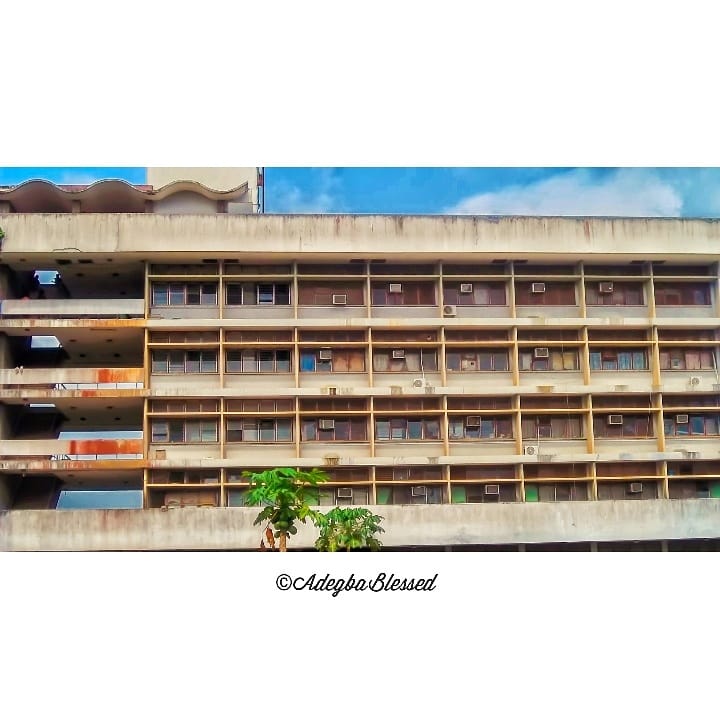 AdegbaBlessed's tweet image. Windows and Air Conditions of @ife_agric @oau_campus

📸: @AdegbaBlessed

#repeatedpattern #oaubuildings #greatife #oauife #mostbeautifulcampus #oautrends #oaustories #photography #oaucampus #documentary #photolover #canonuser #starzvisuals