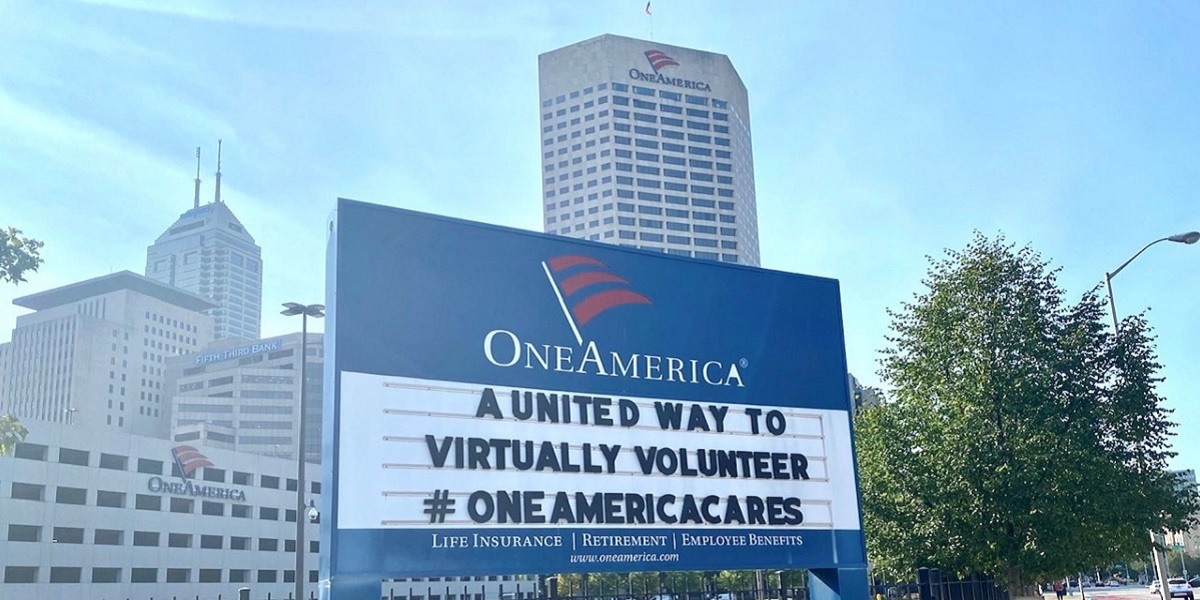 OneAmerica's tweet photo. From our hearts and keyboards, we dedicate this week’s @OneAmerica signboard to @uwci, @UnitedWayGMWC @unitedwaygp, #uwsd and #uwfoxcities – we couldn’t give back without you!
#OneAmericaCares #OneAmericaSign #WeekofCaring
Info on nonprofits we're helping: https://t.co/lB6Krr9Hb2 https://t.co/uajw8TXVmI