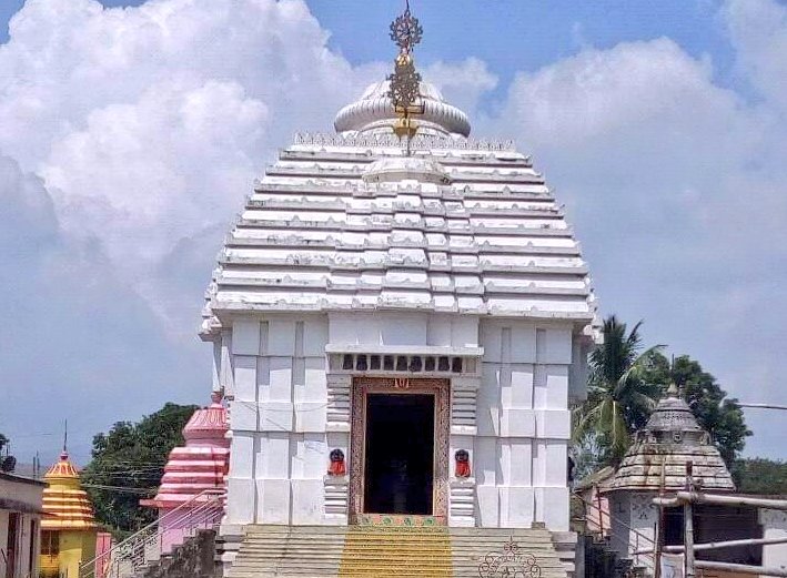 జమీందారీ సంక్రమించినది ఎందుకనగా లింగభూపతికి పురుష సంతానము లేదు జోగిమణీదేవి అను పుత్రిక మాత్రమే ఉంది . ఈమె జయపురము సంస్థానము నందు కల్యాణసింగపురమను ఎస్టేటుదారులు శ్రీ ముకుందదేవు గారితో వివాహం జరిగింది . జగన్నాథభూపతికి లింగభూపతి కాక 12/n