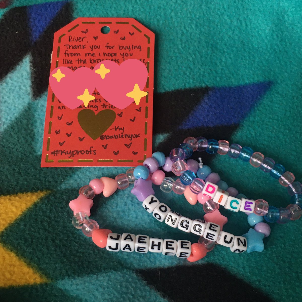 hf_nextboys's tweet photo. KY π₯Ίπ₯Ί i had told you to surprise me with what you made and i'm π₯Ίπ₯Ίπ₯Ίππ thank you so much theyre so cute and you didnt have to make me 3 ππ i love u π
@babiehyuk #kyproofs https://t.co/CR6C5q6Tol