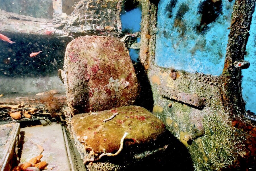 P9103340's tweet image. The Swedish ferry, Zenobia, sank on her maiden voyage to Cyprus in June 1980, fully loaded with 104 trailers and trucks, just 1.5 km from the coast, off Larnaka's fishing harbour, due to the failure of the pump system, fortunately there were no casualties. (nmp)