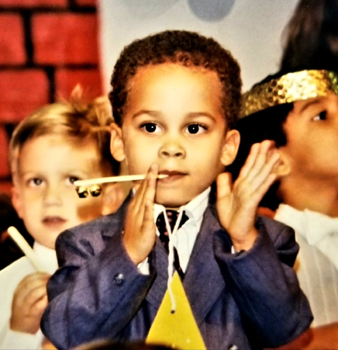 Globetoppers's tweet photo. Happy birthday, my love! #sonshine #TSElliott 9.9
#forforever #foreverfamily #whyaduck https://t.co/q0MjrI8WbT