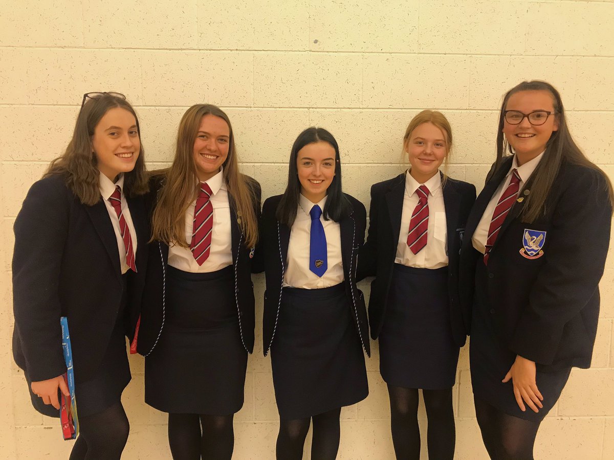 GCS_Dufferin's tweet photo. Hii everyone!!
We are so excited to be your new house officials for 2020/21
We know things are going to be a bit different for a while but we want to make the most of the house and get everyone involved as much as possible!!
Keep an eye out on our socials for updates💙🦋🐳💧🌎 https://t.co/lYCJ77SzCJ