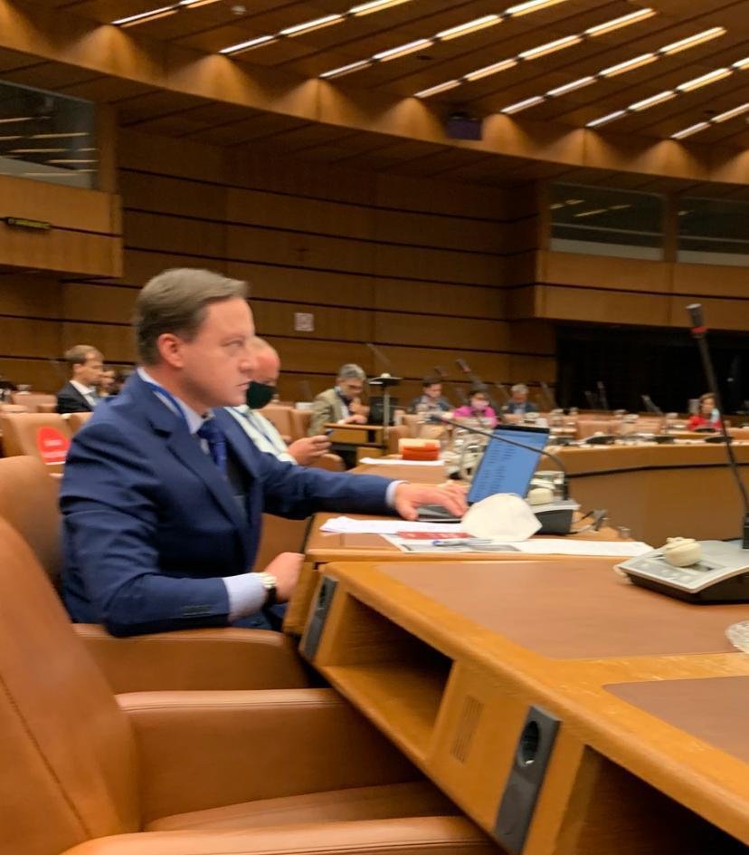 cremadescsotelo's tweet photo. Gabriel Fernández-Rojas, socio del despacho, participó en el pleno de la Conferencia de países miembros de la Convención de Naciones Unidas @UN contra la Corrupción reunida los pasados días 2, 3 y 4 de septiembre en la sede de la #ONU, en Viena. https://t.co/LW92tyGi2t