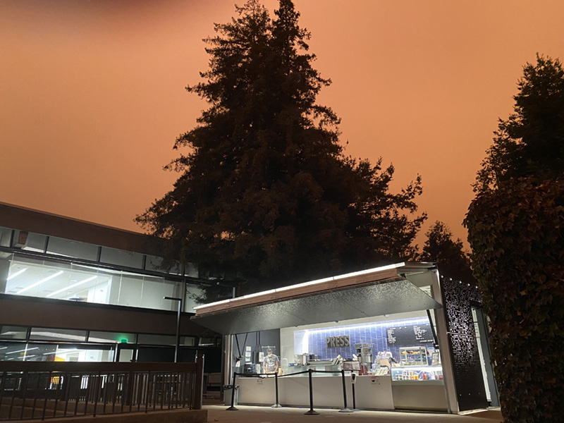 Orange is the new bleak. 

#NoFilter

Climate change is real, y’all. ✌️🌎