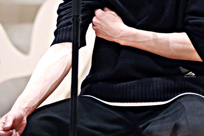 - a thread for Yoon Dowoon's muscles as you wish,,,