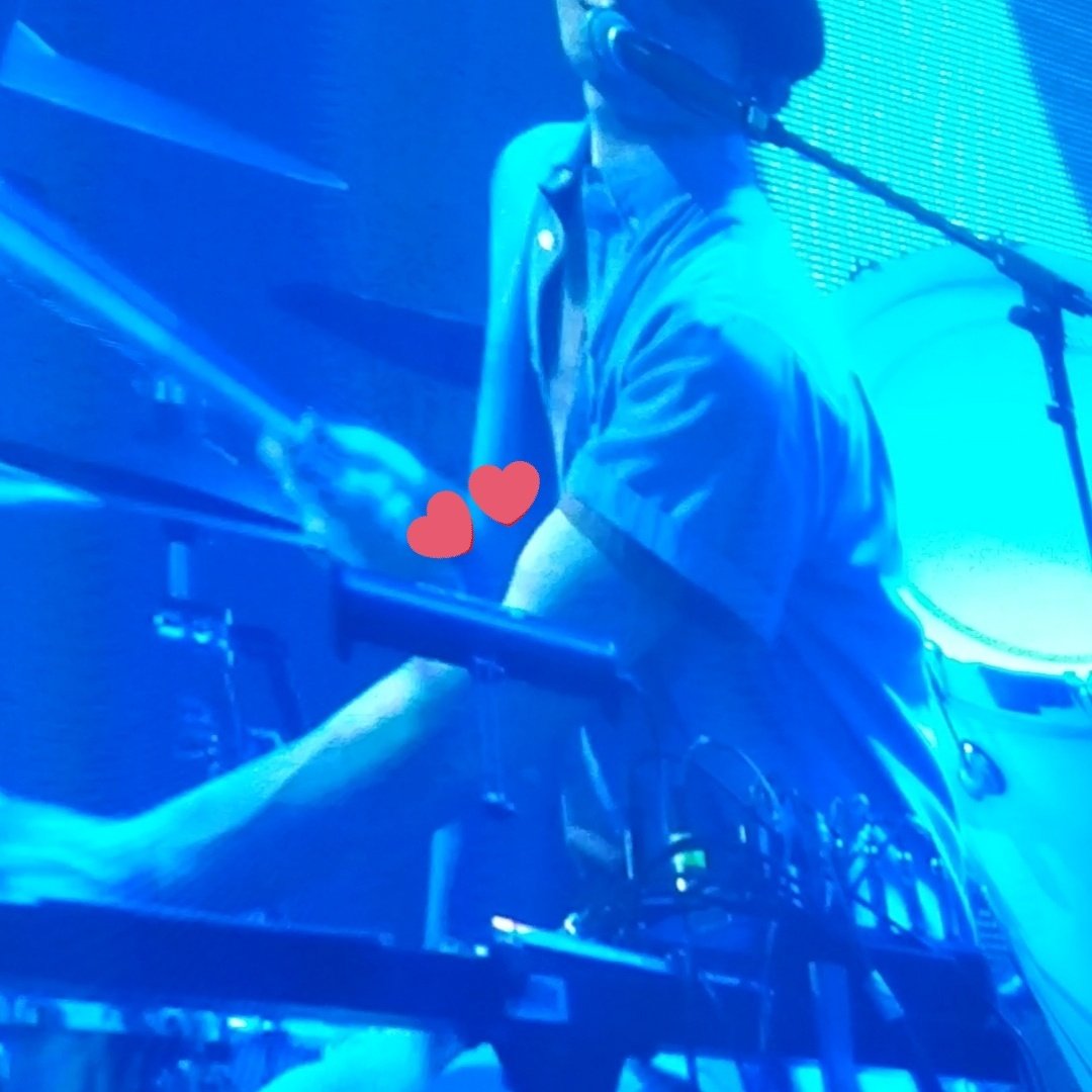 - a thread for Yoon Dowoon's muscles as you wish,,,