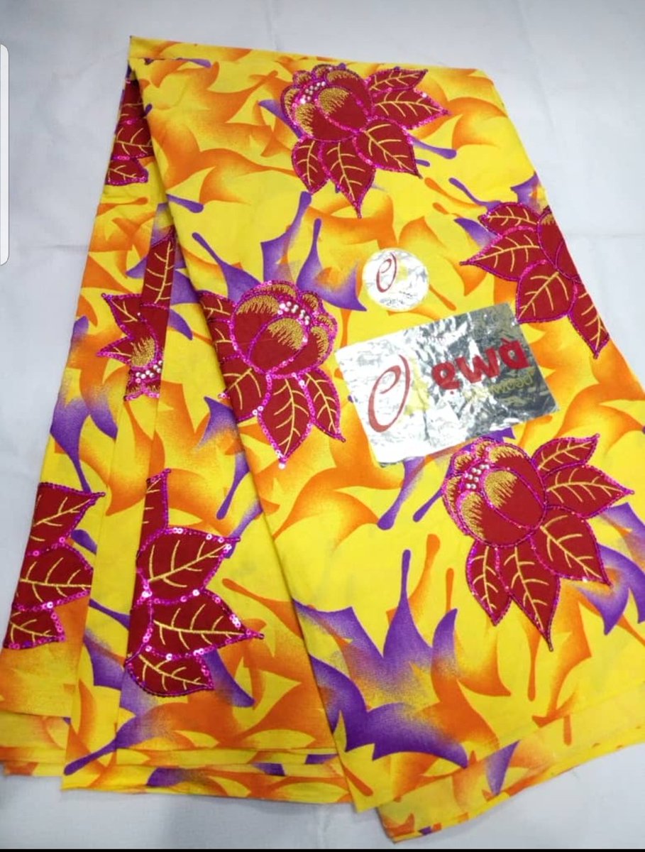 Boodesigns07's tweet photo. Ankara sequined wax print
Description: Wax is 6 yards.
Usage: Dresses, Jumpsuits, Shoes, Bags e.t.c
Material: 100% Cotton
Price: N15,000
#boodesigns07 #boofabrics #sequinfabric #sequinankara #slayinankara #fabricsinlagos #fabricforoccasion #lagosnme https://t.co/Rm9yVjC0J8
