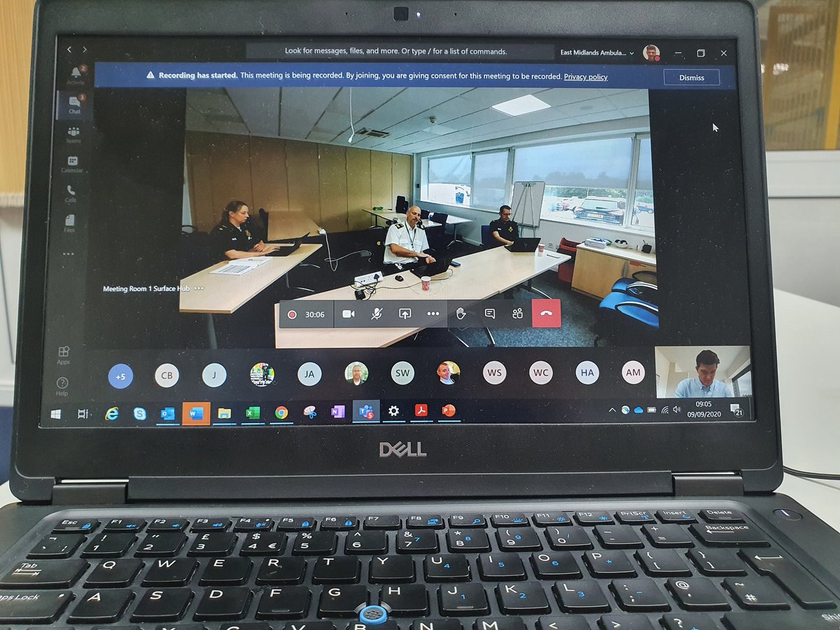 TomJRollinson's tweet photo. Great to be using our innovation to reach a wider group of staff, to share updates, answers questions and develop ideas π‘ #TeamDerbs #RACIP Looking forward to seeing the applicants for the alternative pathways ambassadors network! https://t.co/Ib7OZM919E