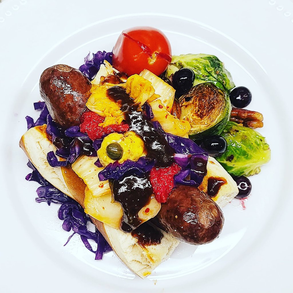 IndigenousImmi1's tweet photo. Happy (not so) Independence Day, North Korea! Below: German Korean Smoked Antelope Bratwurst #maillardreaction #denver
#chef #cheflife #culinaryarts #kitchen #plating #foodporn #food #foodie #garden #kitchengarden #potager #bonappetit #buonappetito #buenprovecho #denverfoodie https://t.co/M3l1g28bjR