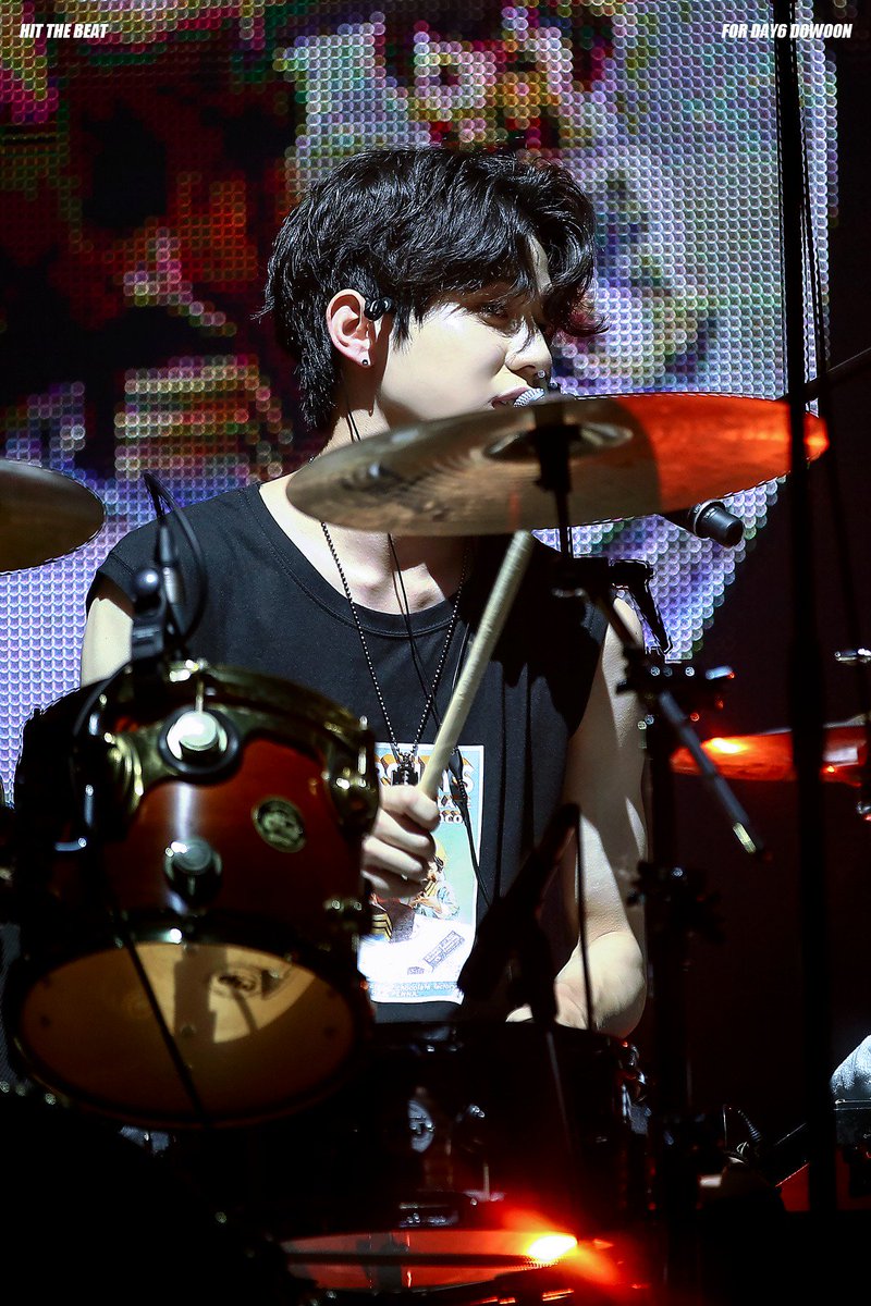 - a thread for Yoon Dowoon's muscles as you wish,,,