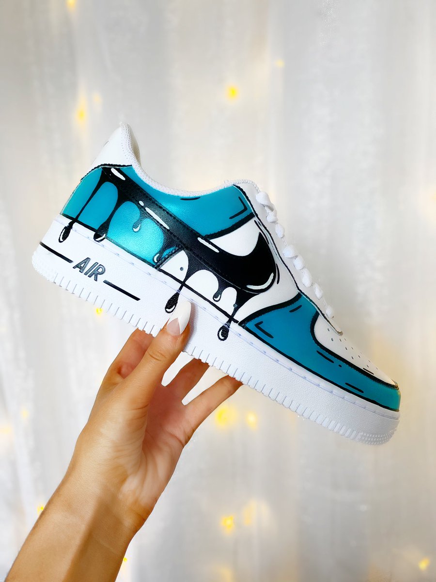 shanroyalphoto's tweet photo. I’ve wanted to start a shoe customising business for the longest time and I guess I just damn right did that👀 https://t.co/vV4gJxP5iw