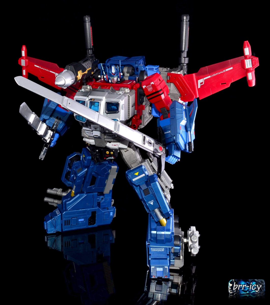 Finally got my <a href="/fans_hobby/">FANS HOBBY</a> good armour.  I don't think i will ever need another God ginrai.