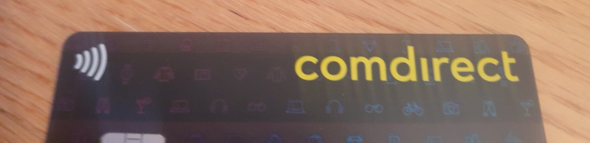 FelicitasV's tweet photo. Meine Tochter (11) hat eben ihre erste #girocard erhalten. Frage 1: ist da jetzt schon Geld auf dem Konto? 😅 Frage 2: kann ich damit auch kontaktlos zahlen? 😍 #comdirect #kontaktlos #payments #nextgeneration https://t.co/S3IKpQBs6P