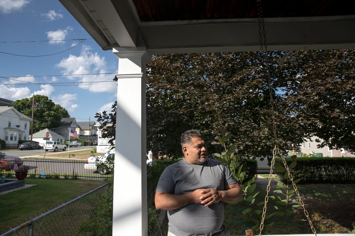 That future was interrupted on April 2, 2019, when ICE officers arrived at his home. “I came out to warm up the car to bring my kids to school, when an officer grabbed me by my neck. They showed me their badge, which said ICE, and I realized they’d come for me.”