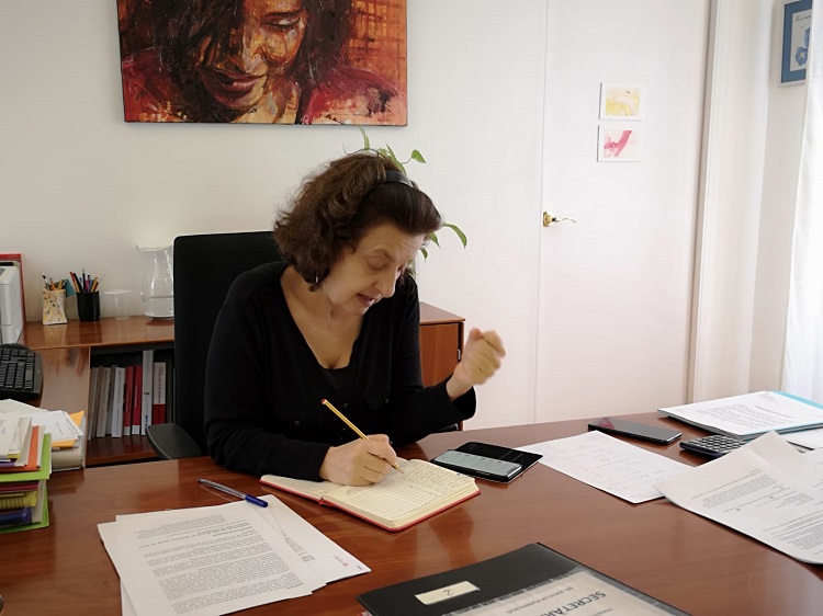 A través del medio que representa este club, <a href="/BSFRONTERAS/">Baleares Sin Fronteras</a>, nos han llegado unas declaraciones de la consellera de Afers Socials i Esports, Fina Santiago, en las cuales dice que tiene toda la predisposición para que las ligas de deportes de contacto empiecen en octubre.