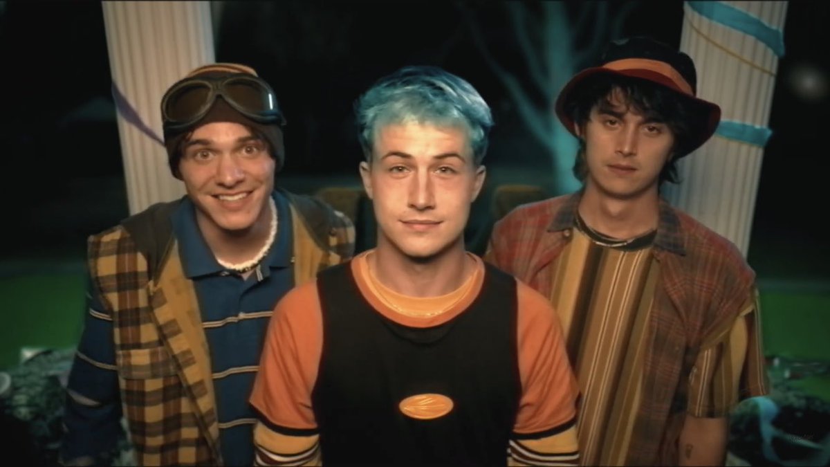 T4LKLIKETHAT's tweet photo. nobody gets me like you :) #streamngmly @dylanminnette @wallowsmusic @colepressston https://t.co/HHBRhoZFi5