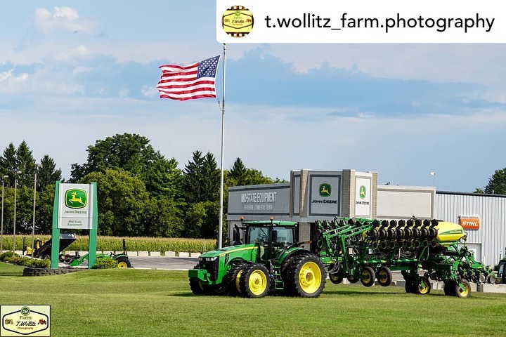 MidStateEquip's tweet photo. #regramwednesday that clean sparkle after a rainstorm! We love seeing the photos you tag us in! Want to be featured next? 
👉Tag us or message us your John Deere photos to be featured 👈                     
📷:  t.wollitz_farm.photography https://t.co/aOegdyFBzj