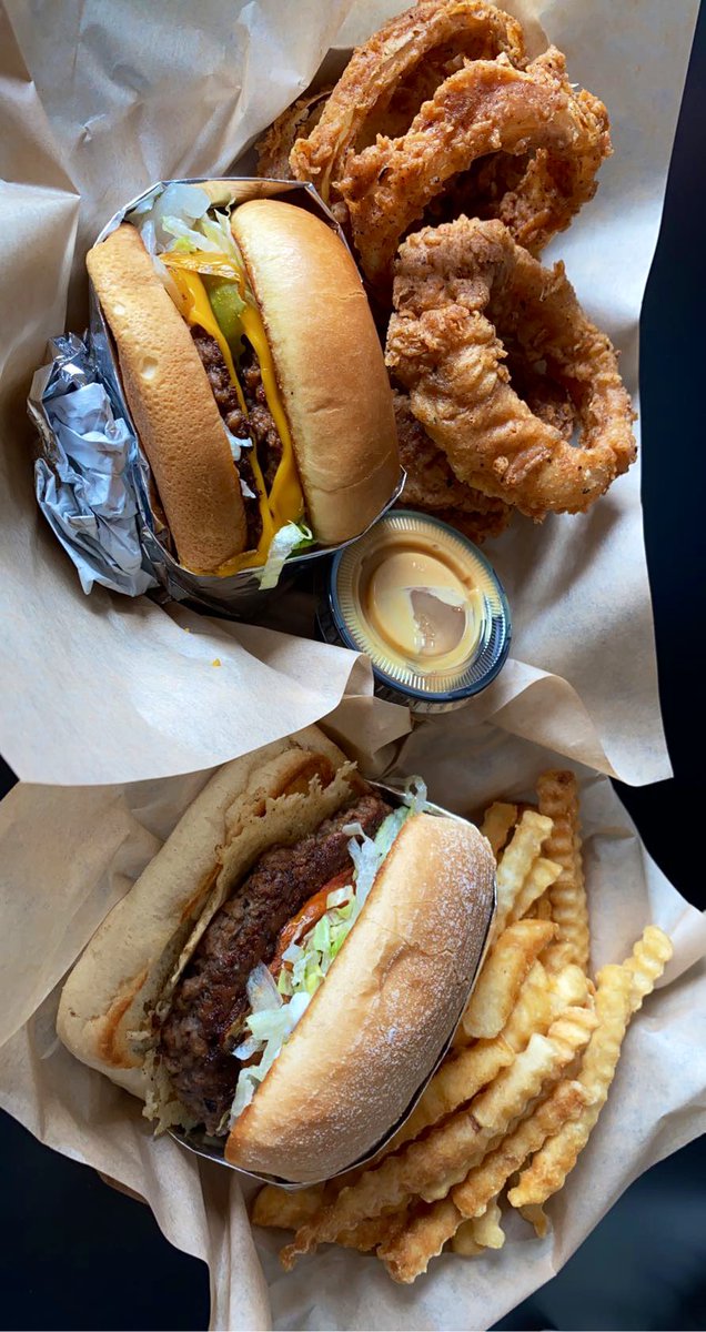 vegtatum's tweet photo. all vegan restaurants >>> https://t.co/BK6HsCHk2t