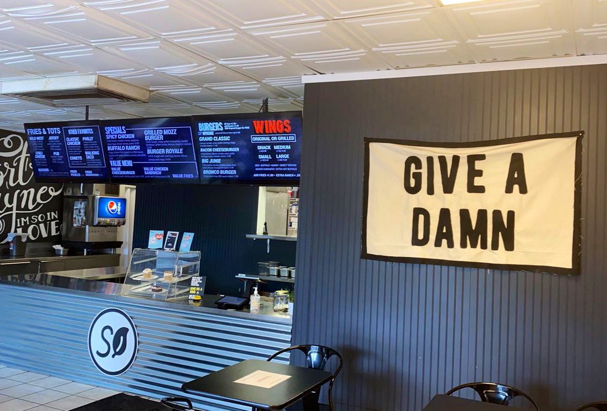 vegtatum's tweet photo. all vegan restaurants >>> https://t.co/BK6HsCHk2t