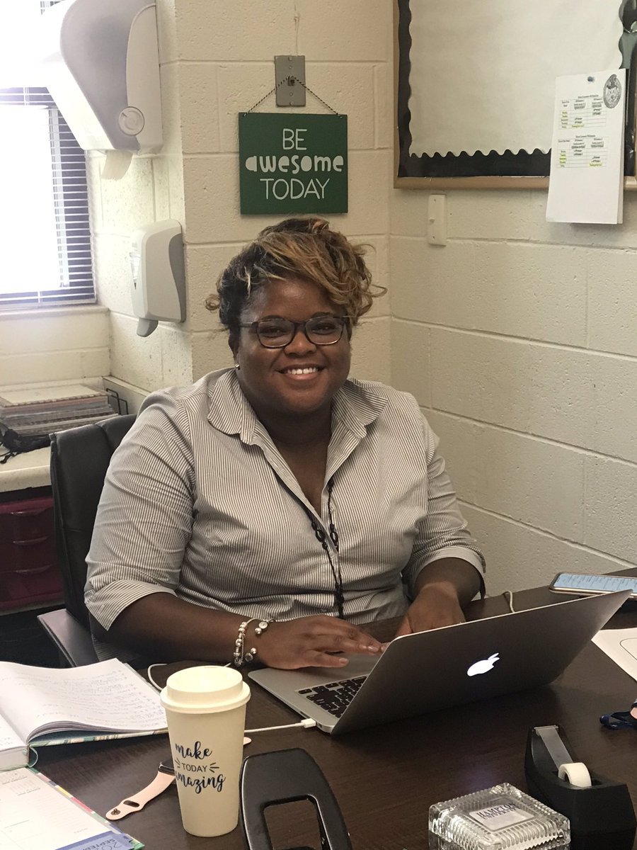 Goodenews757's tweet photo. TopCat teachers in action on day 2! @tuckercapps113 @HamptonCSchools https://t.co/EmbmtOfJic