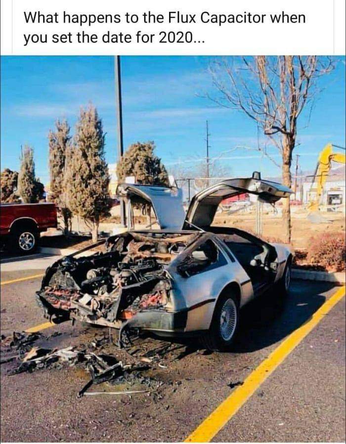 geekfeastuk's tweet photo. 🤣2020! https://t.co/4WxhANQsMH
